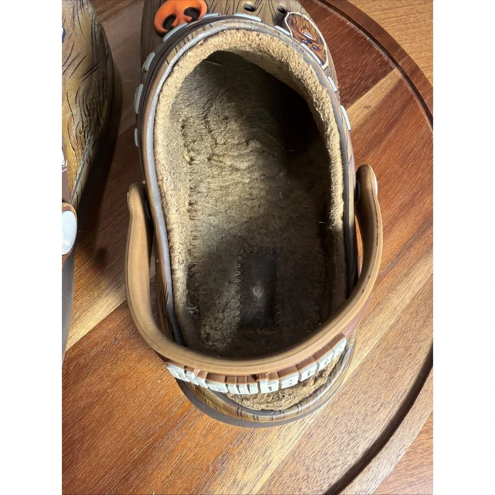 Crocs Star Wars Chewbacca Lined Clogs Brown Fuzzy Kids Size C13 Slip On Shoes